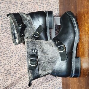 Woolrich Baltimore Women's Size 8 Black Distressed Leather Wool Harness Boots